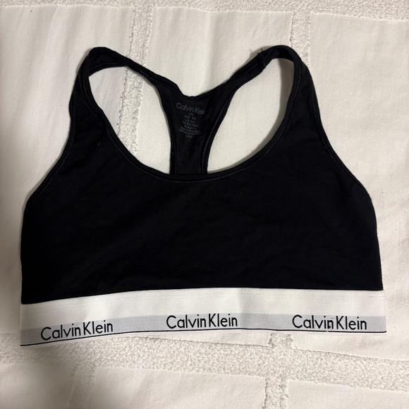Calvin Klein Sports Bra — Black (Large) - Picture 1 of 3
